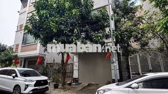 TĐC GIANG BIÊN - cho thuê nhà NGUYÊN CĂN