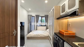 Mới 100% căn hộ ban công máy giặt riêng ngay Nguyễn Xí gần RichMond,Q1