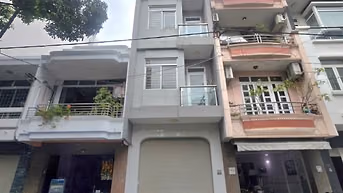 Cho thuê nhà MT Bàu Cát 2, tân Bình. Dt 4x14- Đúc 3 Lầu,st NHÀ MỚI