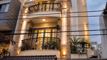 Biệt thự mini 5 tầng thang máy giá chỉ 22 tỷ.
