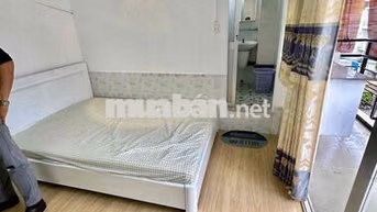 CHO THUÊ PHÒNG TRỌ BAN CÔNG + TÁCH BẾP FULL NỘI THẤT – KDC TRUNG SƠN