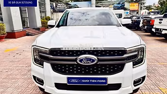 Ford Ranger XLS 4x2 AT 2025 Trắng Tự động
