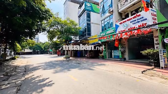 Bán nhà mặt tiền đường Phú Diễn cạnh Đại học Tài nguyên Môi trường