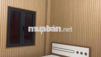 Cho thuê nhà MT Ngô Quyền 3 tầng 5pn 3wc 3p sinh hoạt sinh, có tầng 1