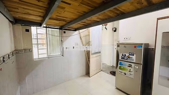 Cho Thuê phòng gác, máy lạnh, gần sân bay, cao đẳng y Phạm Ngọc Thạch