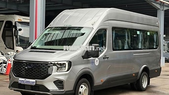 Ford Transit Premium 2025 Bạc 39.000km