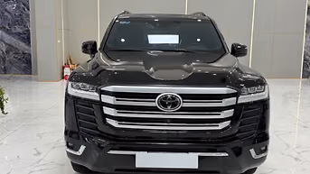 Bán Land Cruiser LC300 sản xuất 2023. Xe cực mới.