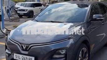 Bán VF6 Plus 2024, xe gia đình 3v full option