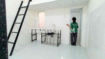 Cho Thuê Phòng Gác, Máy Lạnh gần Học viện hàng không, Cộng Hoà