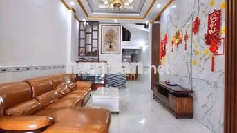 cho thuê nhà full nội thất khu dân cư cty8 - đối diện Nam Long