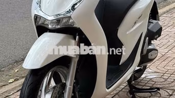 Honda SH Nam 2022 Trắng