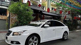Chevrolet Cruze 2013 Bản Full cửa nóc Trắng