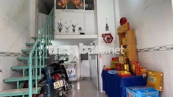 CẦN TÌM 1 NAM (KH LGBT) Ở GHÉP NHÀ CẤP 4 - GIÁ 1,6TR