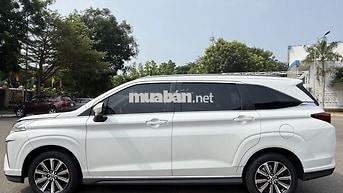 Toyota Veloz 2023 Trắng tự động Nhập khẩu