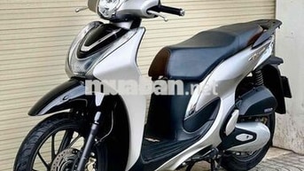 Honda SH Mode 2023 Bạc Đúng đồng hồ
