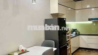 Chuyển công việc Gia đình bán Căn 62m2 Full nội thắt gỗ. LH HƯƠNG