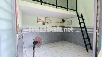 nhà gần cầu vượt linh xuân.20m