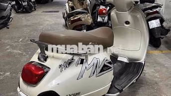 Piaggio Vespa LX 125 Trắng