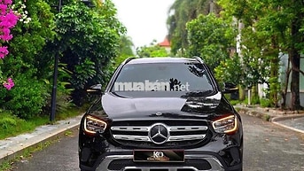Mercedes GLC200 Facelift V1 2022 màu đen giá tốt