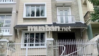 NHÀ ĐƯỜNG CỘNG HÒA  DIỆN TÍCH: 7X20M HẦM TRỆT 3 LẦU, CÓ THANG MÁY