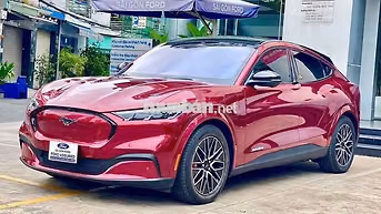 Ford Mustang Mach-E 2025 Điện Đỏ