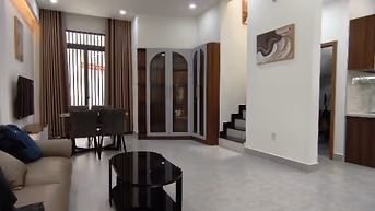 Nhà 2 Mặt Hẻm 3 Phòng Đủ Nội Thất 2 Tấm Đúc Hoàn Công