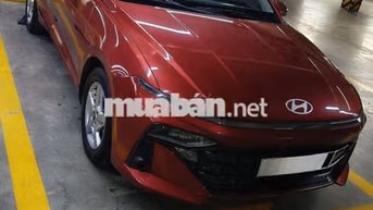 Hyundai Accent AT Tiêu chuẩn 2024 Đỏ 36.000 km
