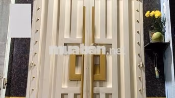 Nhà bán hẻm xe hơi đường Bình Phú, đoạn giữa  Hậu Giang và Chợ Lớn