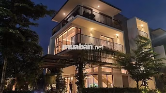 Nhà phong cách resort có sẵn sổ gần Aeon 