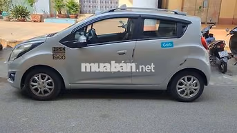 Chevrolet Spark M300 2016 Bạc 196km