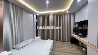 BÁN Nhà riêng 30m2 4 tầng 1 tum tại Trương Định