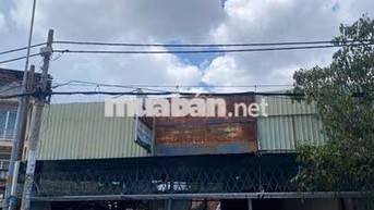 MTKD giáp Quận 6, DTSD: 5m x 26m. 2 Tầng, HĐT: 22 Triệu. Giá: 11.5 Tỷ