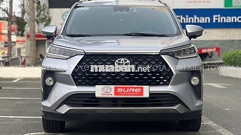 Toyota Veloz Cross Top 2025 Bạc 55.000 km