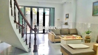 Cho Thuê Nhà 1 Trệt 2 Lầu 3PN 3WC 5x21m Hẻm Nguyễn Thị Thập