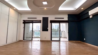 Cần tiền bán gấp căn hộ Phú Mỹ Hưng 137m 3pn ban công rộng,view sông