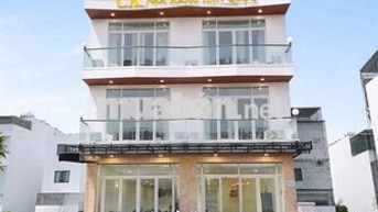 CHO THUÊ NHÀ KINH DOANH 4 TẦNG THÔNG SUỐT CÓ THANG MÁY KHU HÀ QUANG 2