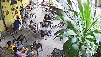 Sang mặt bằng cà phê lâu năm 130triệu