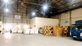 Kho mặt tiền vị trí đẹp đường Hà Huy Giáp - P.An Phú Đông - Q.12