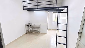 Phòng  Cửa Sổ Ngay 1172 Nguyễn Văn Quá