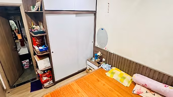 Tôi co căn hộ 64 m2 2 phong ngu cần bán 