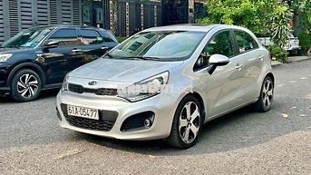 Kia Rio 2012 Tự động 11 vạn Bạc