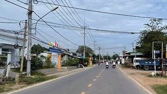 Alisa cho thuê nhà nguyên căn gần trường tiểu học Phú Thạnh