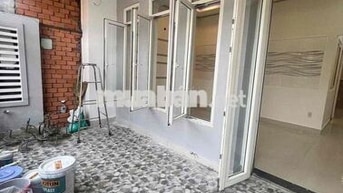 Nhà nguyên căn hẻm ô tô Nguyễn Bình gần UBND Nhà Bè