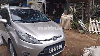 Ford Fiesta 2012 Số sàn 1.4 Bạc