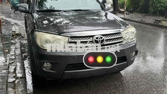 Toyota Fortuner 2009 Số sàn Xám