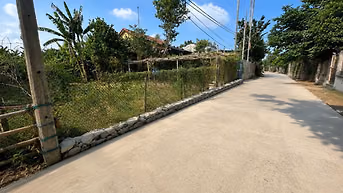 Lô 150m2 giá chỉ 650 triệu sau chợ Lạc Thành