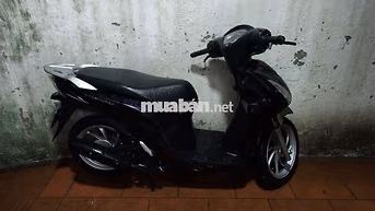 Honda Vision 2023 màu đen biến số Hà Nội 