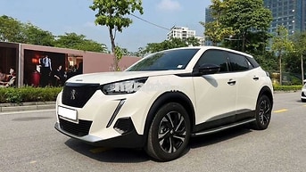 Peugeot 2008 1.2AT 2025 Trắng 17000 km