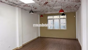 Cho thuê sàn VP, Spa, Lớp học tại Chùa Láng 100m2 chỉ 17tr