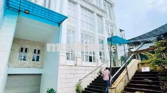 BIỆT THƯ 400m2 , CÓ THANG MÁY 6 PHÒNG NGỦ ĐẸP